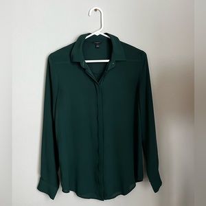 Ann Taylor button down blouse